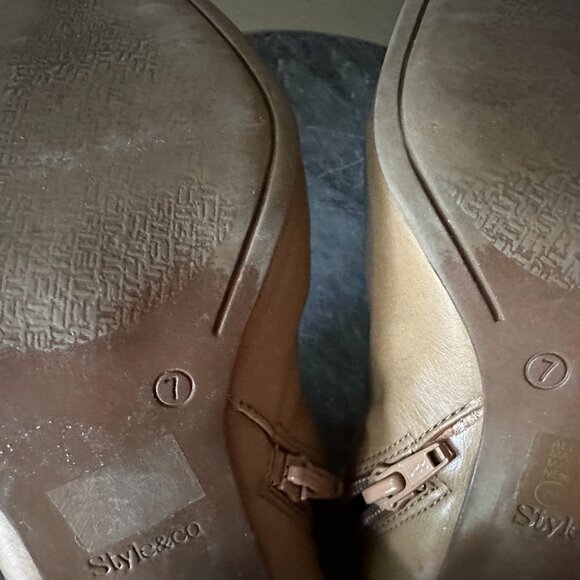 STYLE & CO Women's Tan Booties ~ Size 7 - Picture 3 of 4